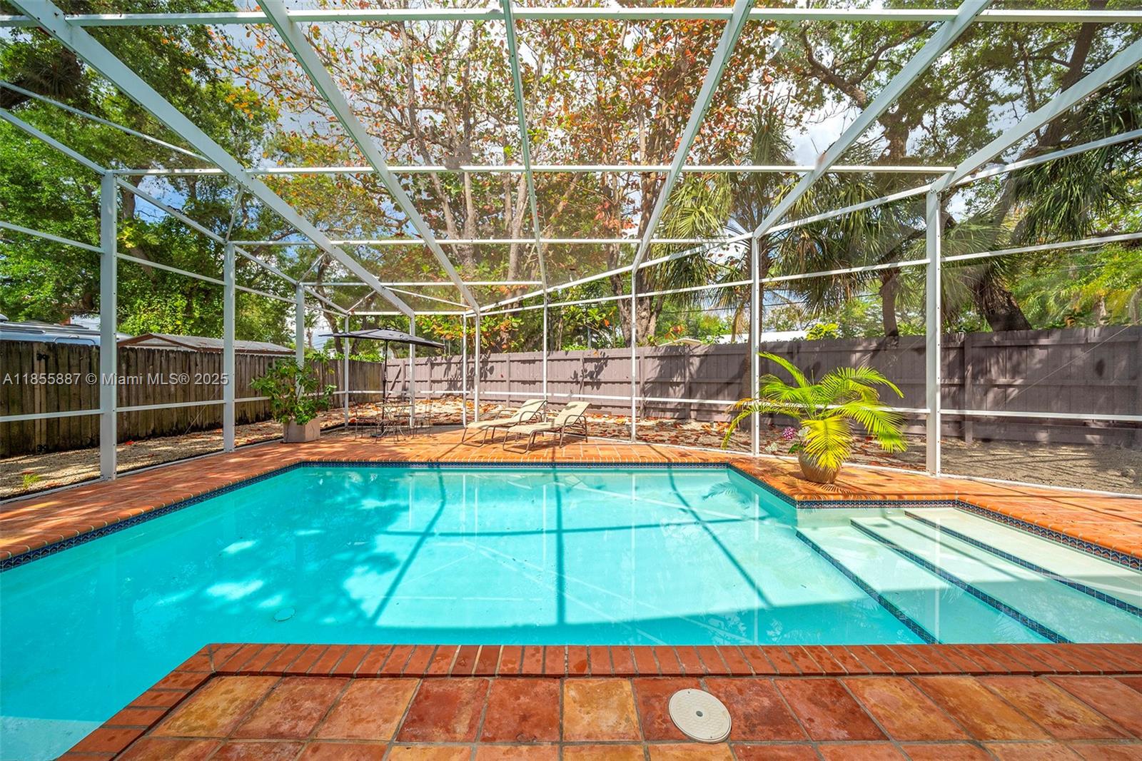 See details / 2819 sq. ft. $ 2025-08-09 0 Photo
