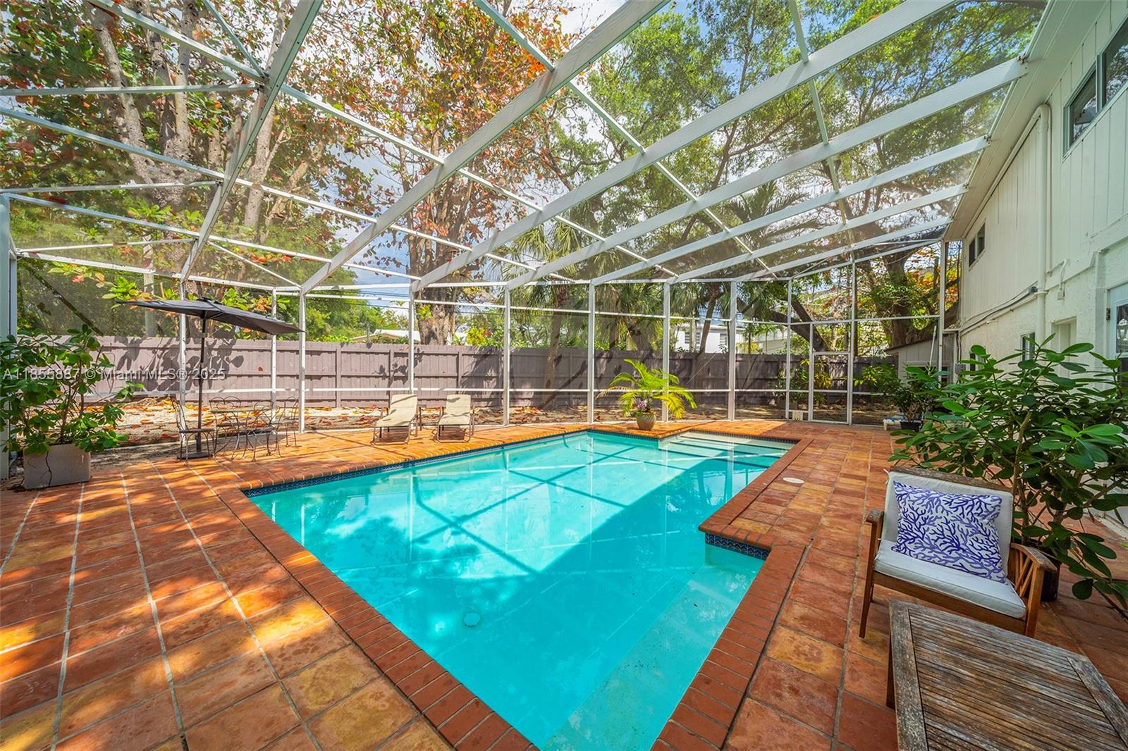 See details / 2819 sq. ft. $ 2025-08-09 0 Photo