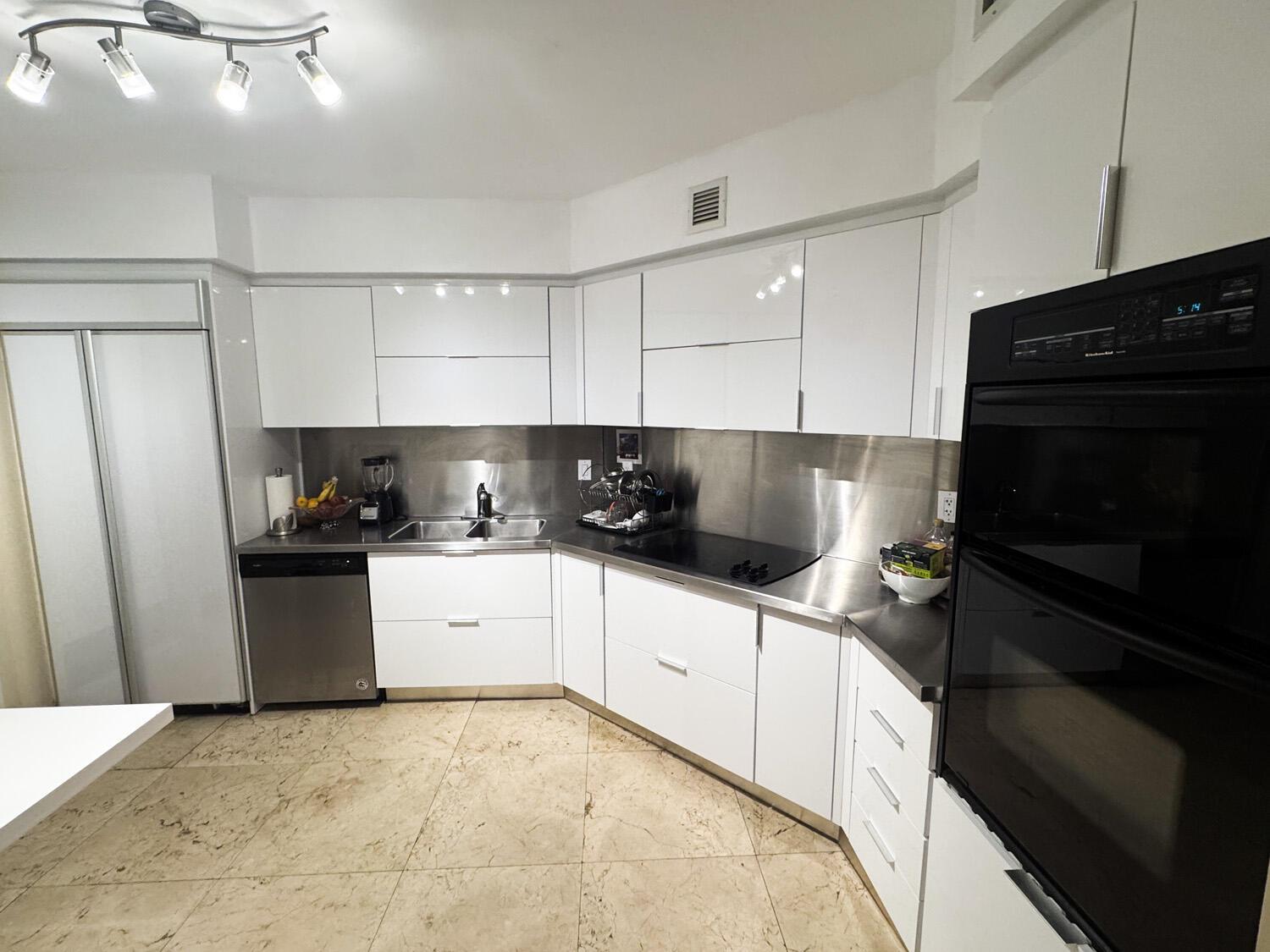 Photo of 18911 Collins Avenue #506, Sunny Isles Beach, Florida, 33160 - IMG_0884 2