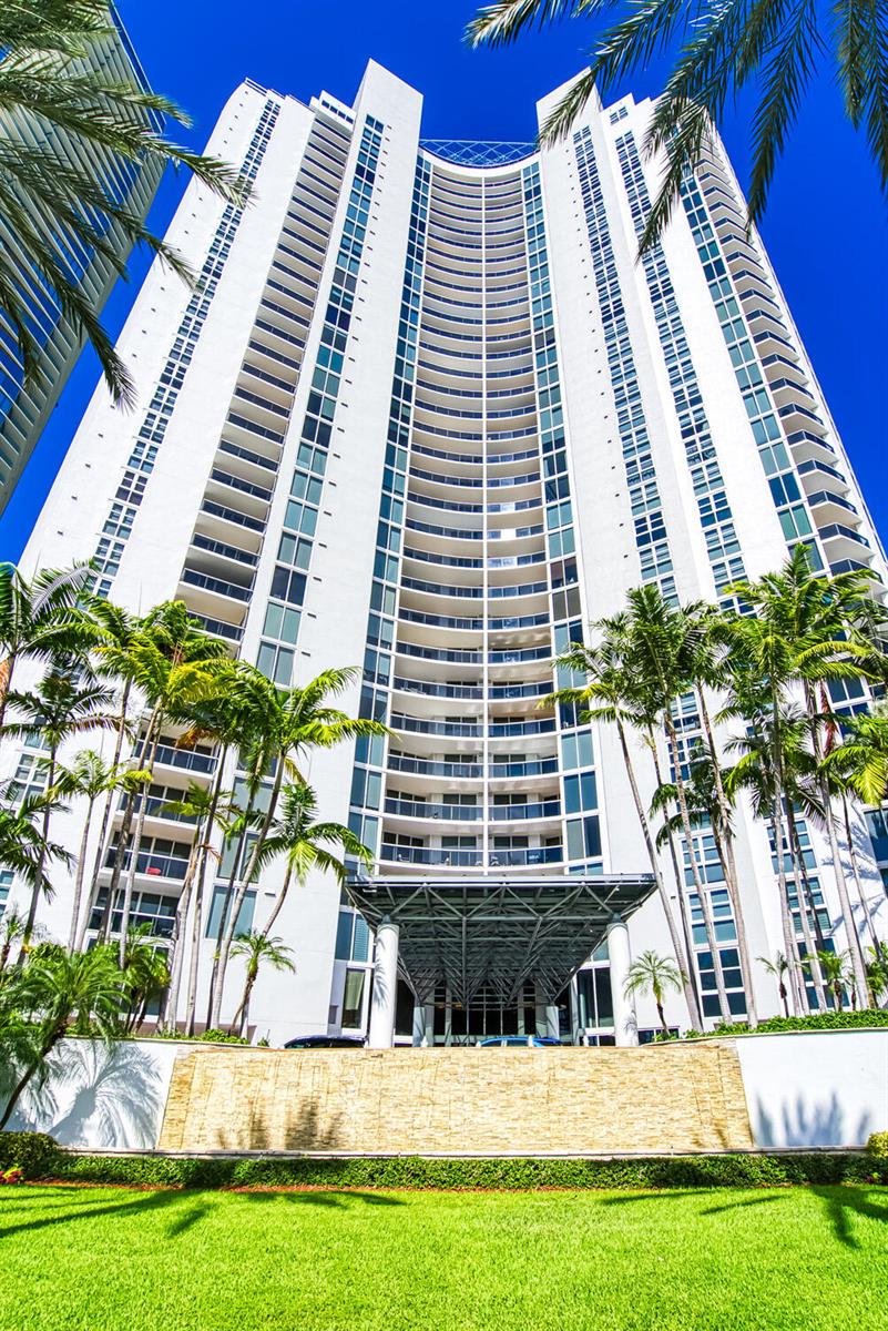 Photo of 18911 Collins Avenue #506, Sunny Isles Beach, Florida, 33160 - 84