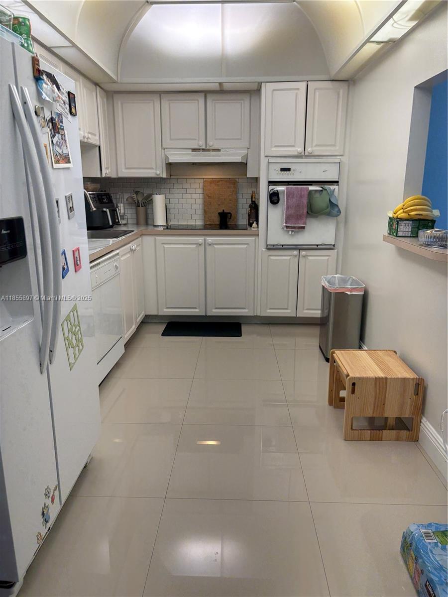 Photo of 19380 Collins Ave  #322, Sunny Isles Beach, Florida, 33160 - 