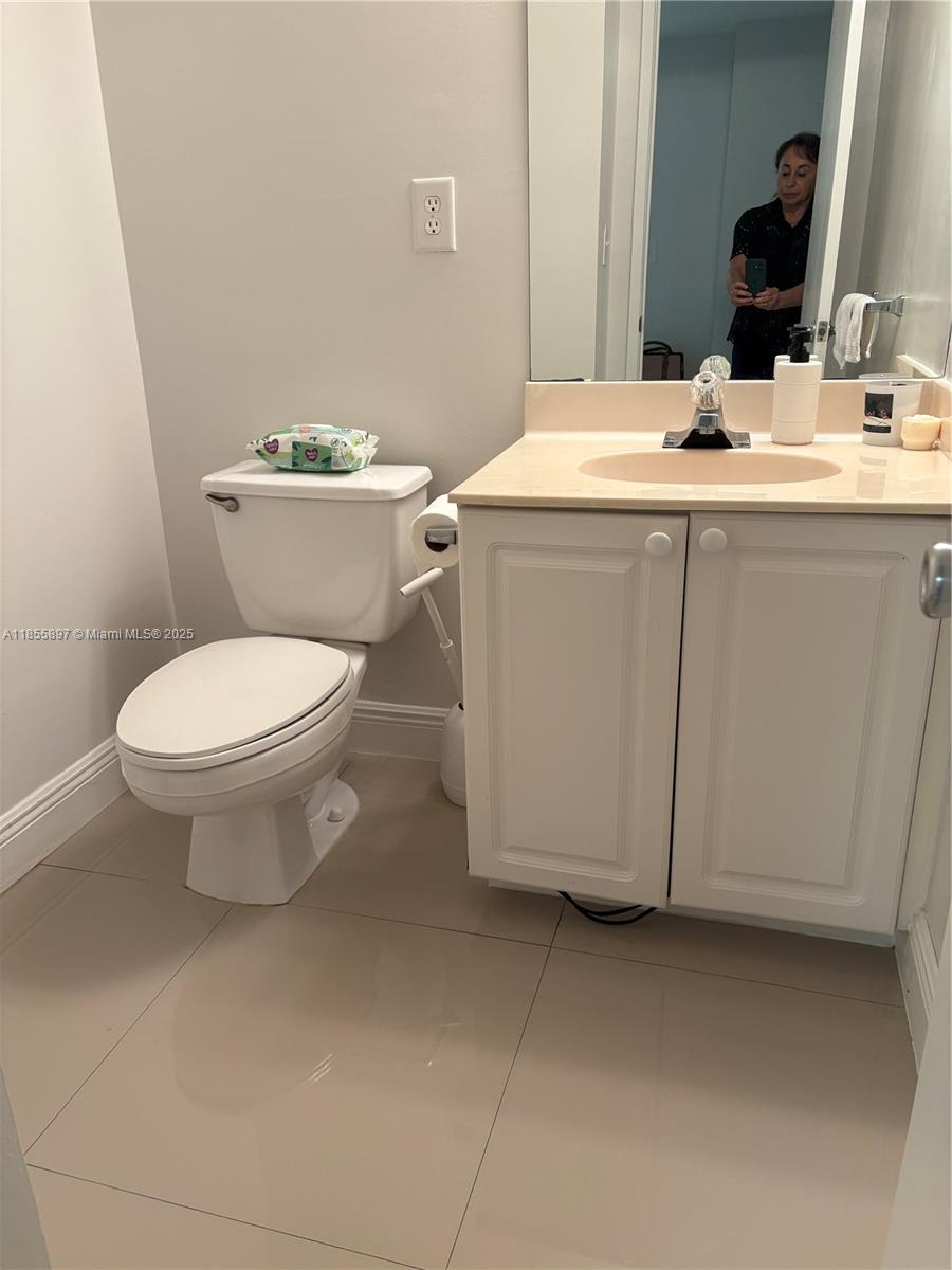 Photo of 19380 Collins Ave  #322, Sunny Isles Beach, Florida, 33160 - 