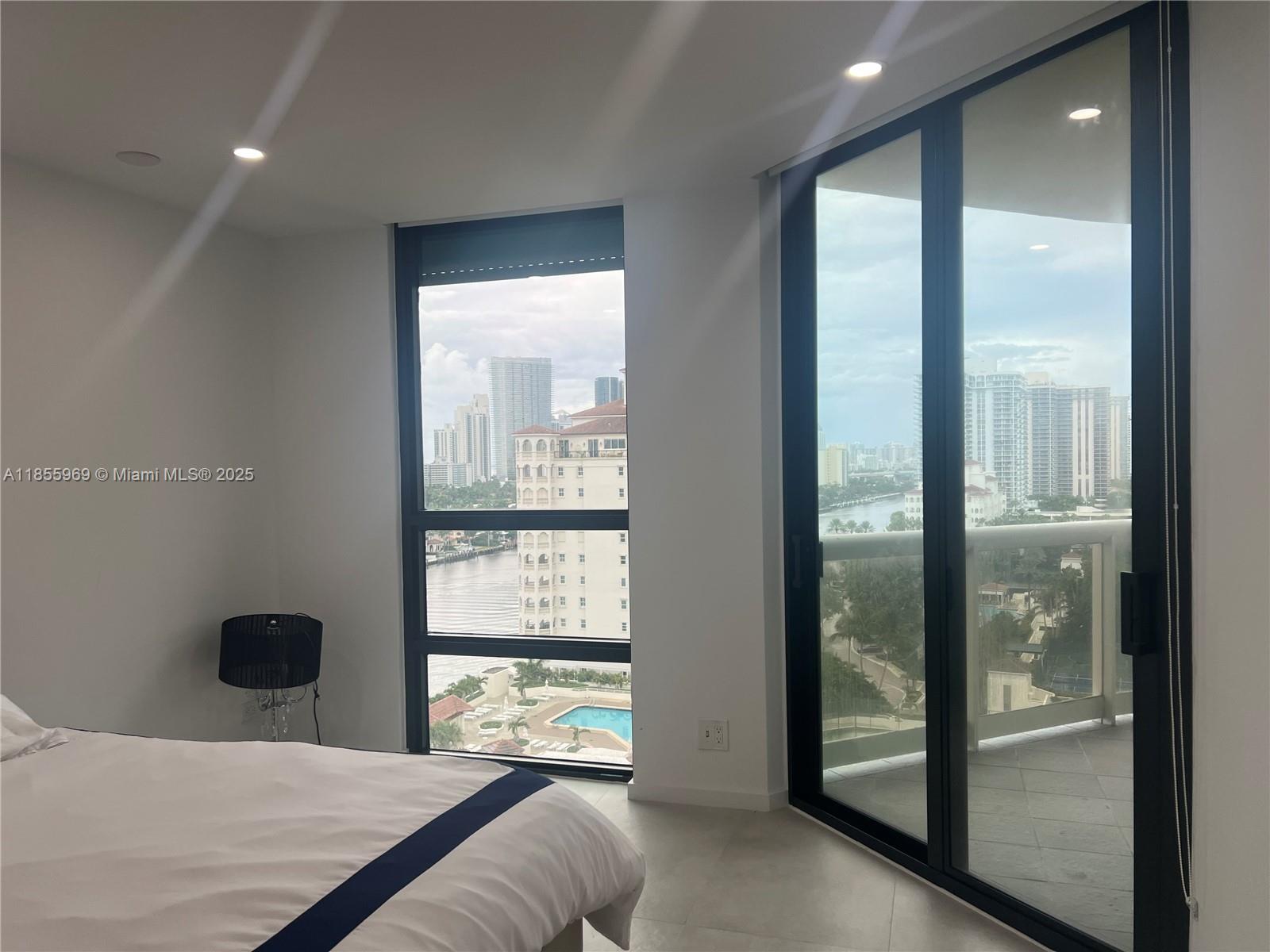 Photo of 20191 Country Club Dr  #1510, Aventura, Florida, 33180 - 