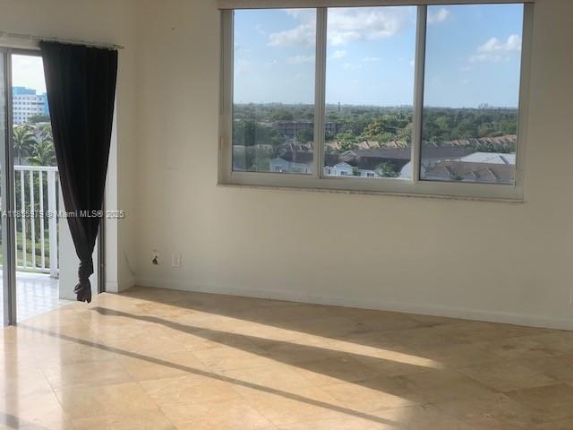 800 2 / 2 1284 sq. ft. $ 2025-08-10 0 Photo