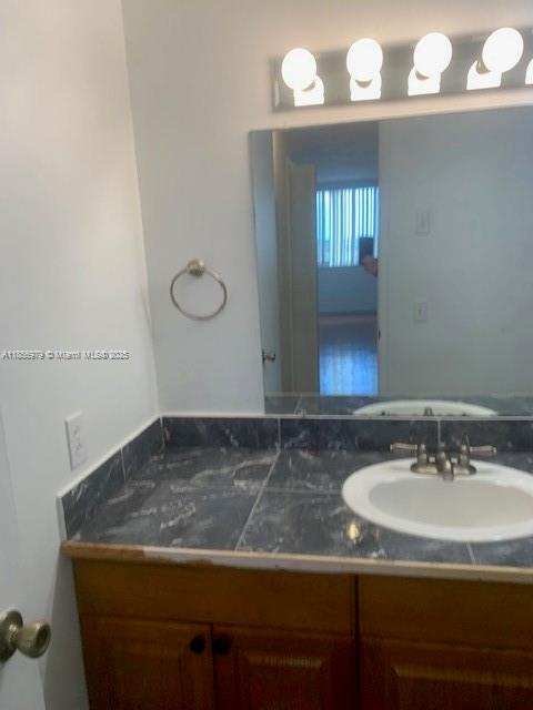800 2 / 2 1284 sq. ft. $ 2025-08-10 0 Photo