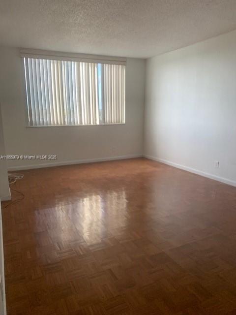 800 2 / 2 1284 sq. ft. $ 2025-08-10 0 Photo
