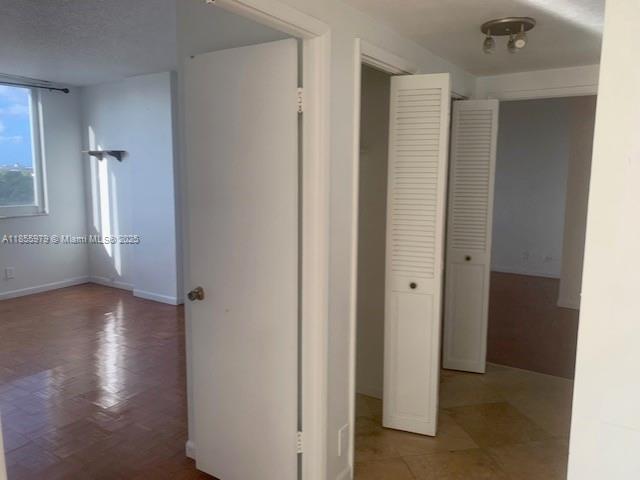 800 2 / 2 1284 sq. ft. $ 2025-08-10 0 Photo