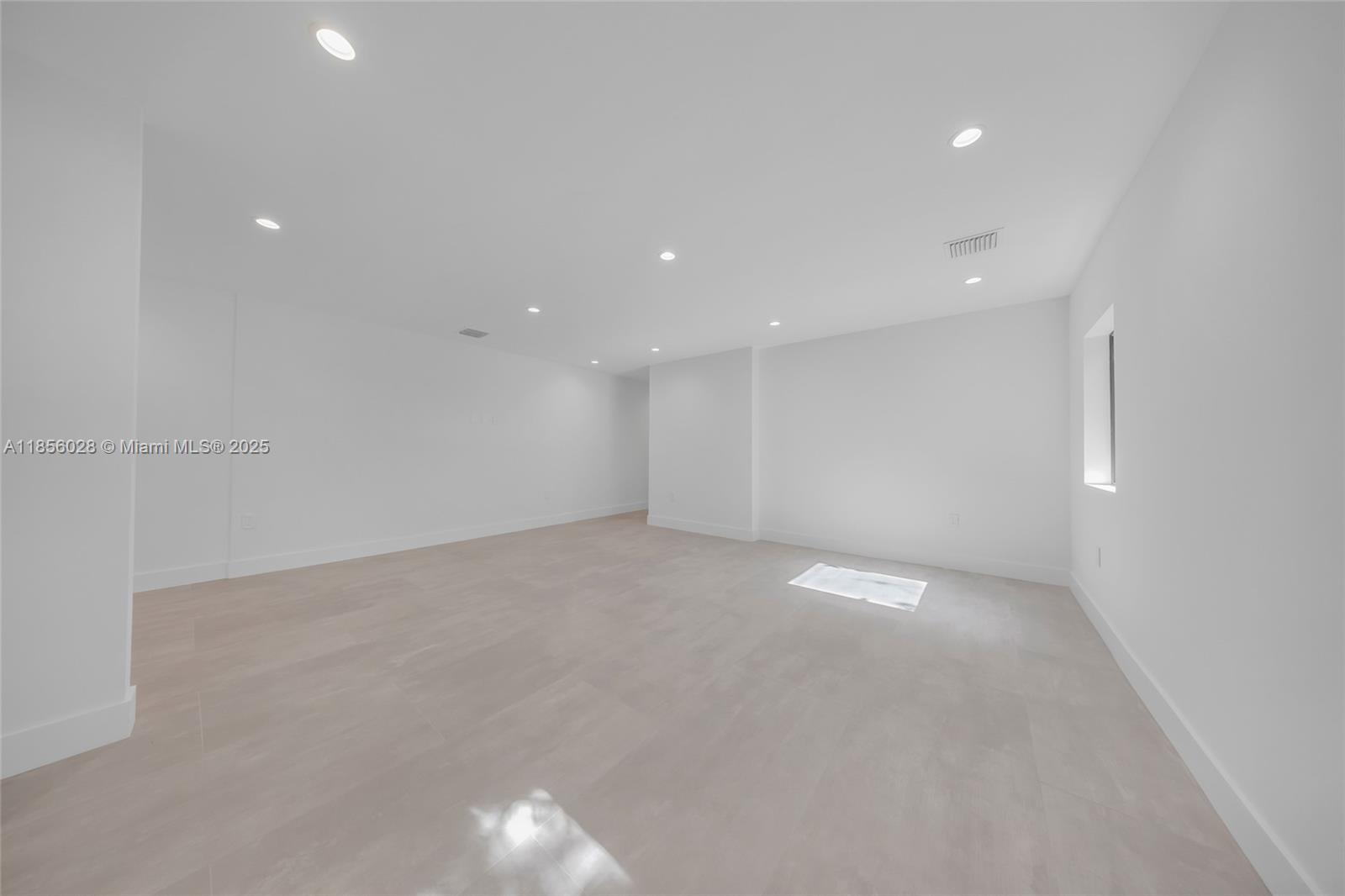 Ver detalles / 0 sq. ft. $ 2025-08-10 0 foto