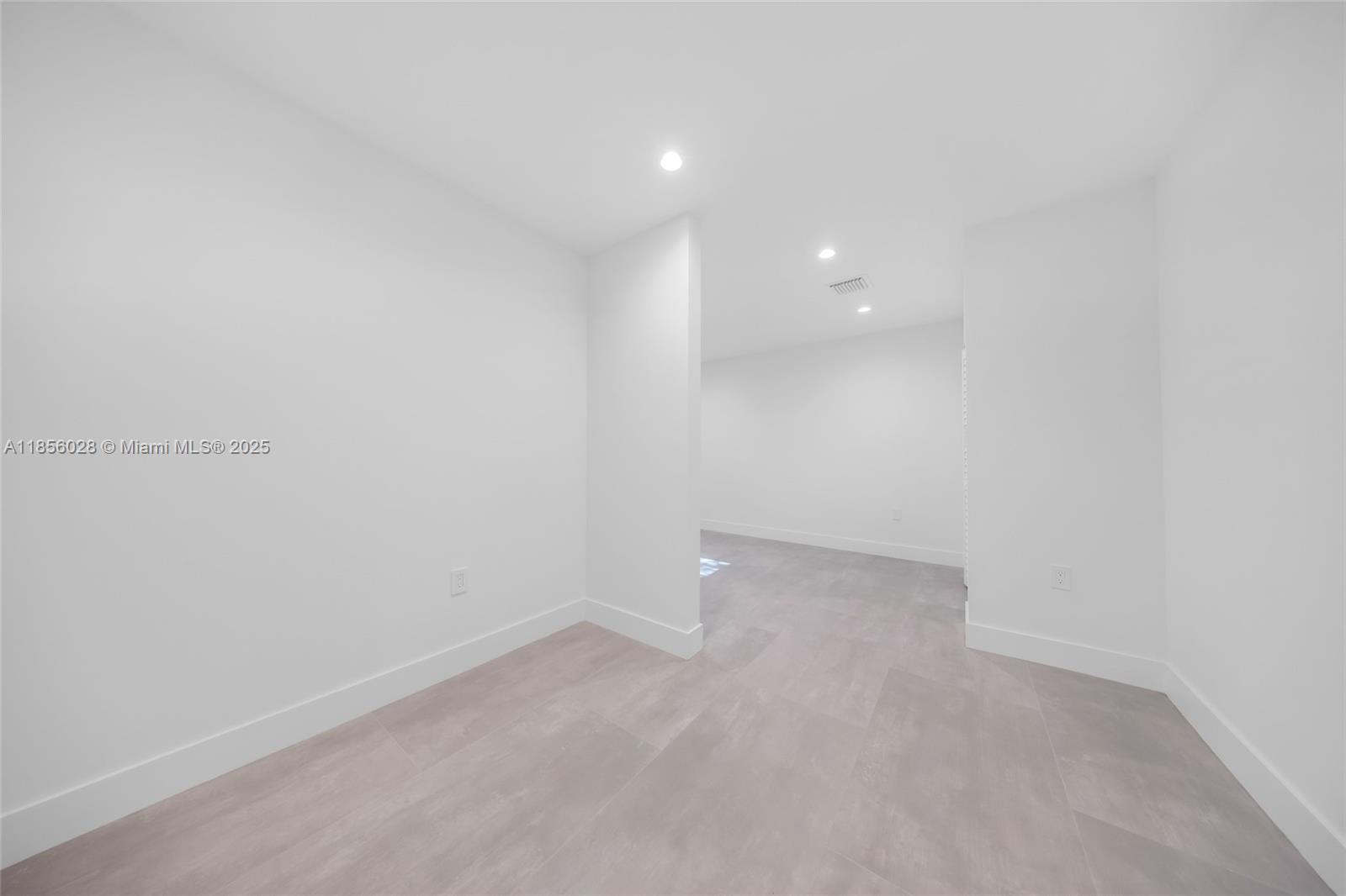 Ver detalles / 0 sq. ft. $ 2025-08-10 0 foto