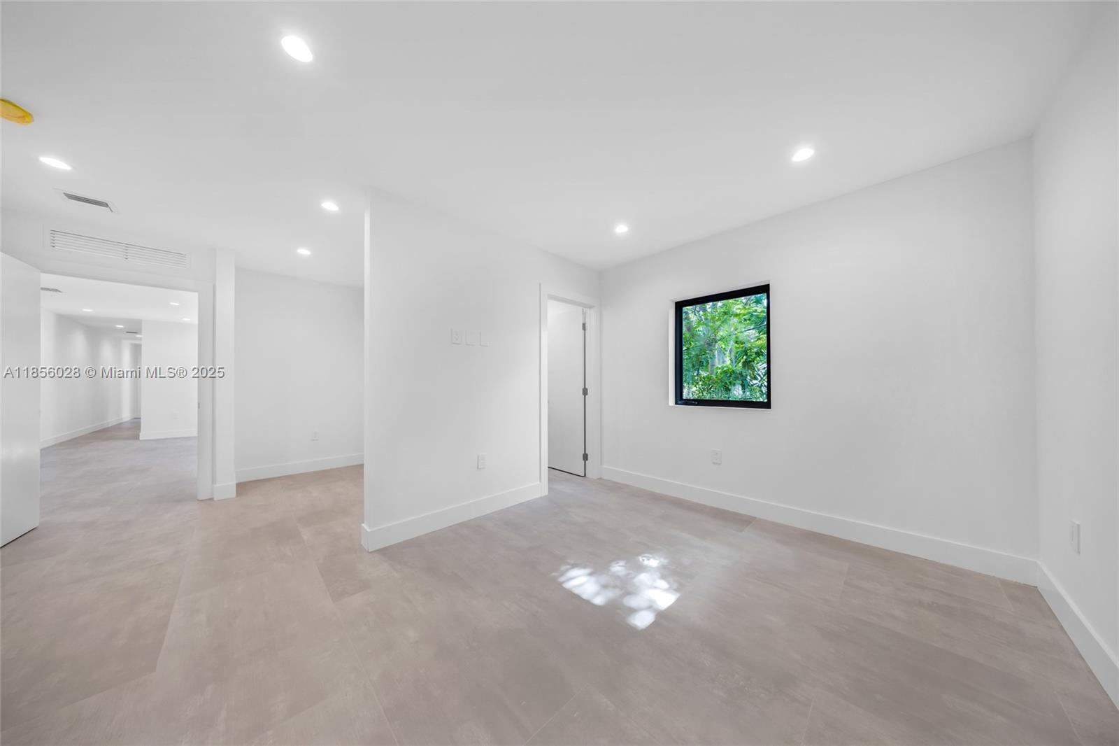 Ver detalles / 0 sq. ft. $ 2025-08-10 0 foto
