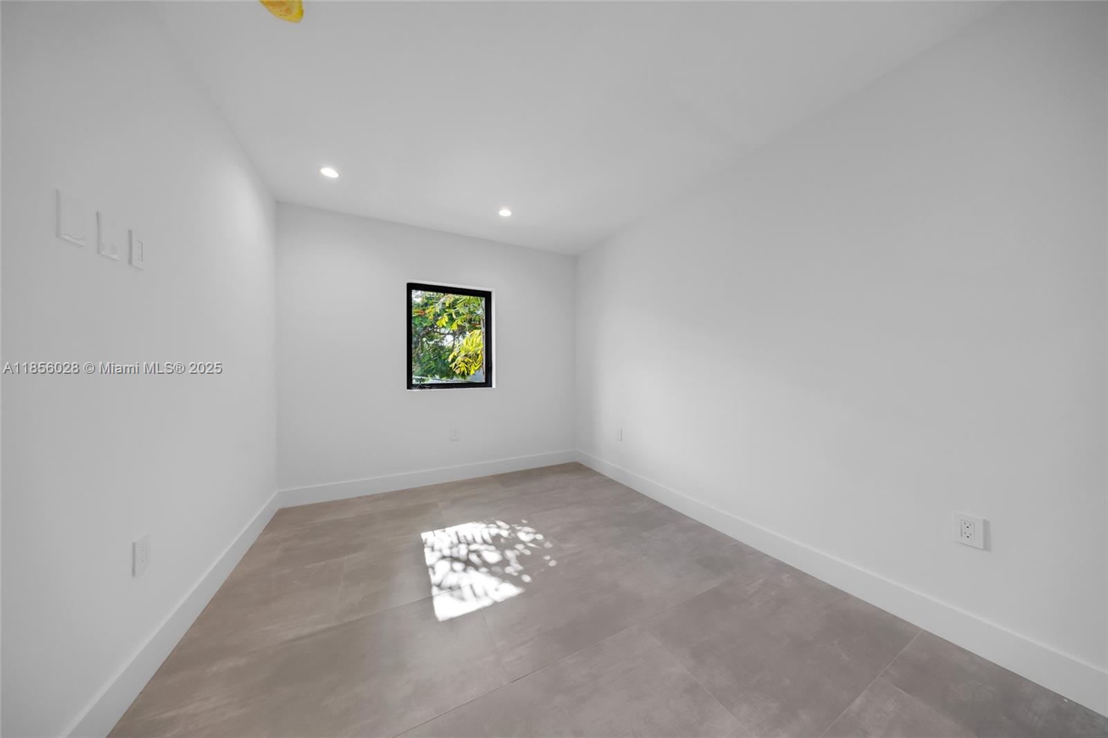 Ver detalles / 0 sq. ft. $ 2025-08-10 0 foto