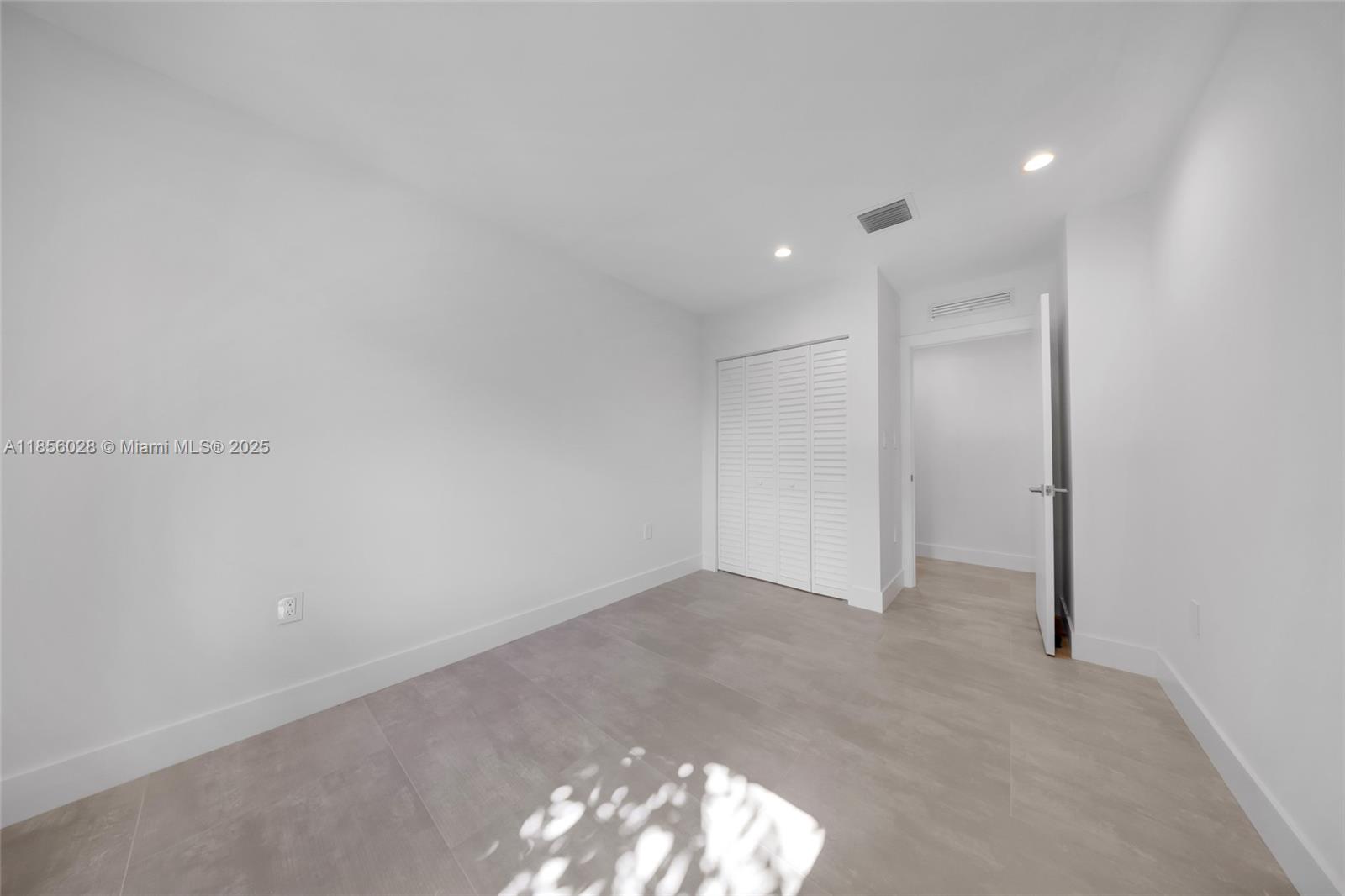 Ver detalles / 0 sq. ft. $ 2025-08-10 0 foto