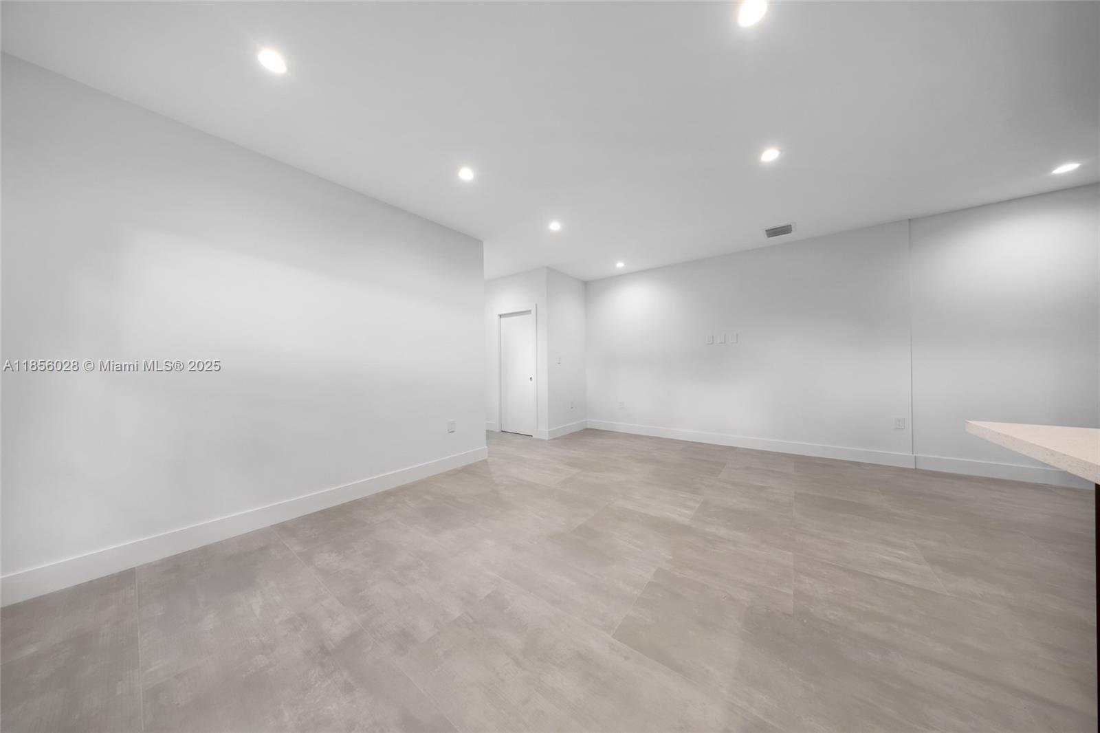 Ver detalles / 0 sq. ft. $ 2025-08-10 0 foto