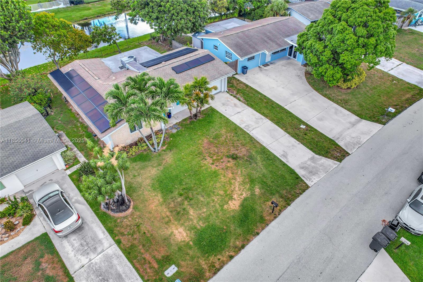 553 3 / 2 1189 sq. ft. $ 2025-09-11 0 Photo