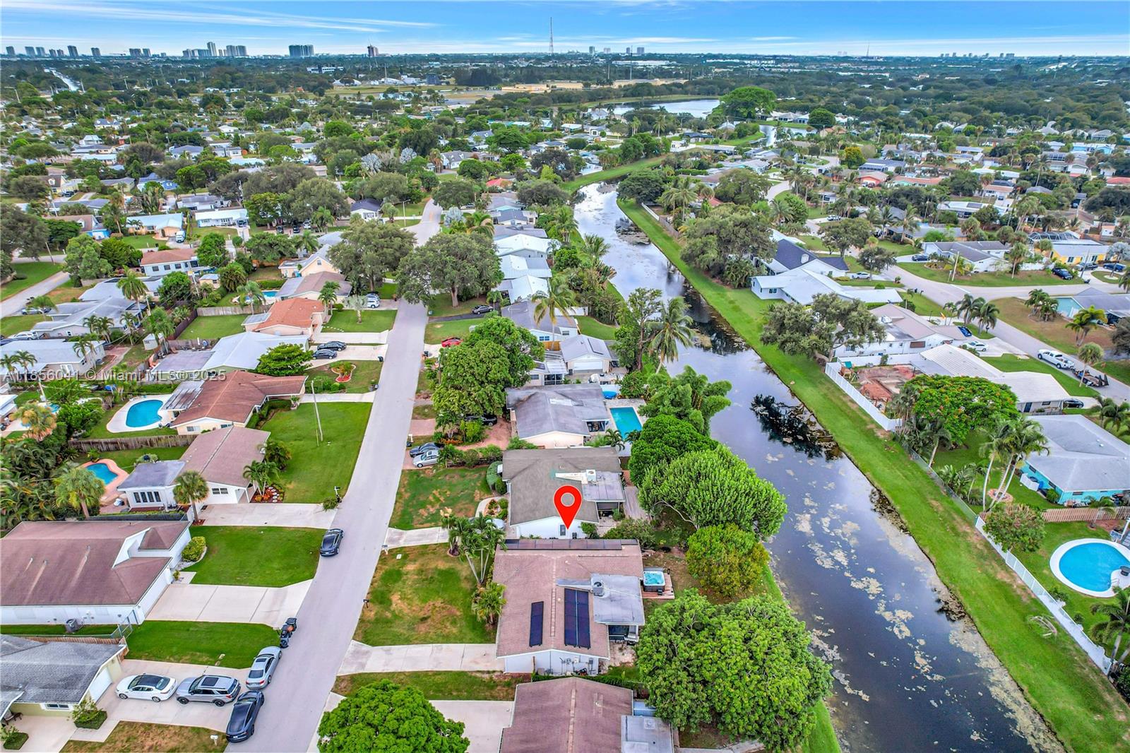 553 3 / 2 1189 sq. ft. $ 2025-09-11 0 Photo