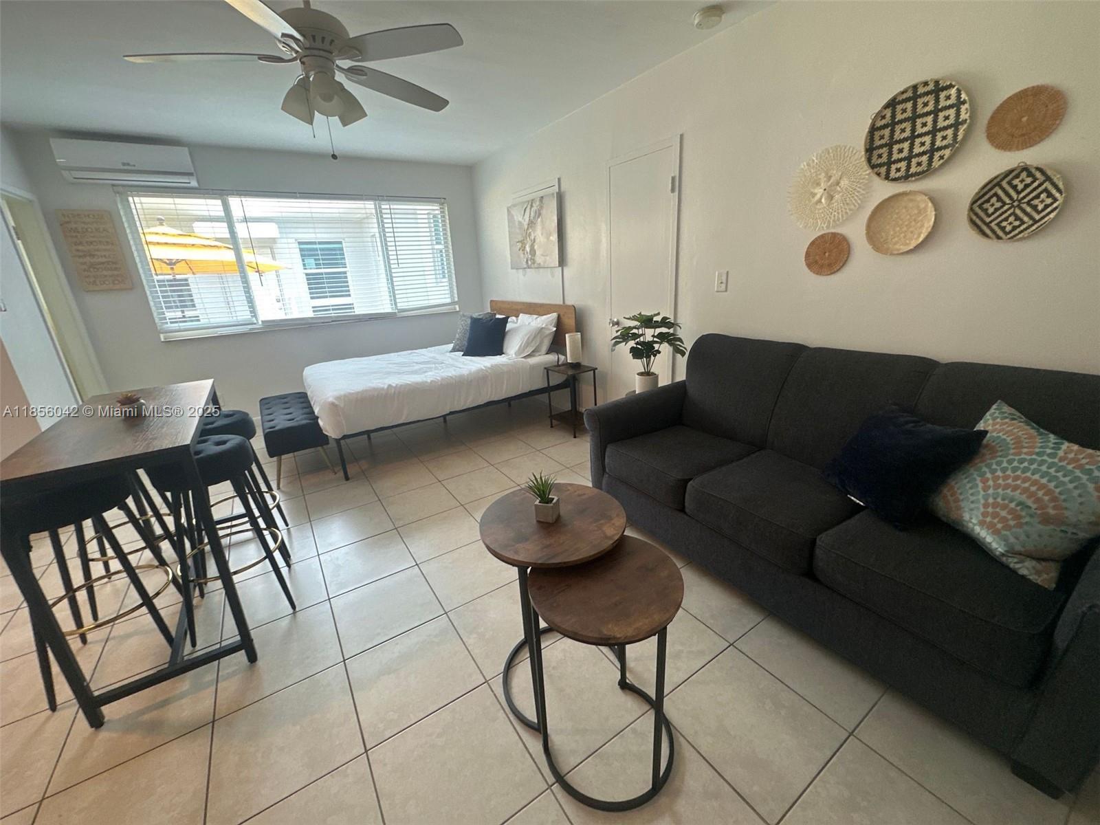 See details 12 Units / sq. ft. $ 2025-08-10 0 Photo