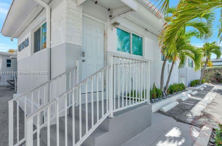 See details 12 Units / sq. ft. $ 2025-08-10 0 Photo