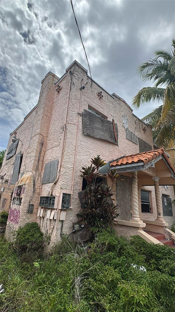 See details / 2532 sq. ft. $ 2025-08-10 0 Photo