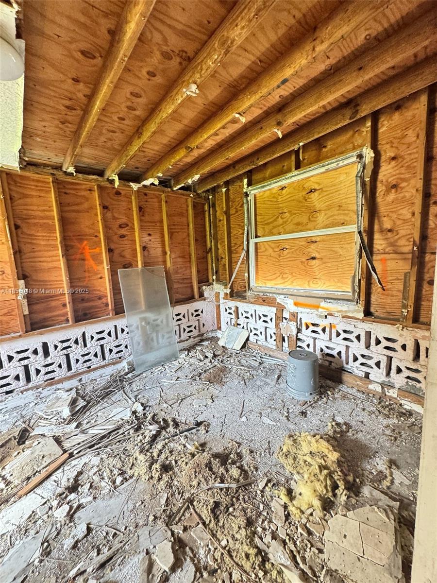 See details / 2532 sq. ft. $ 2025-08-10 0 Photo
