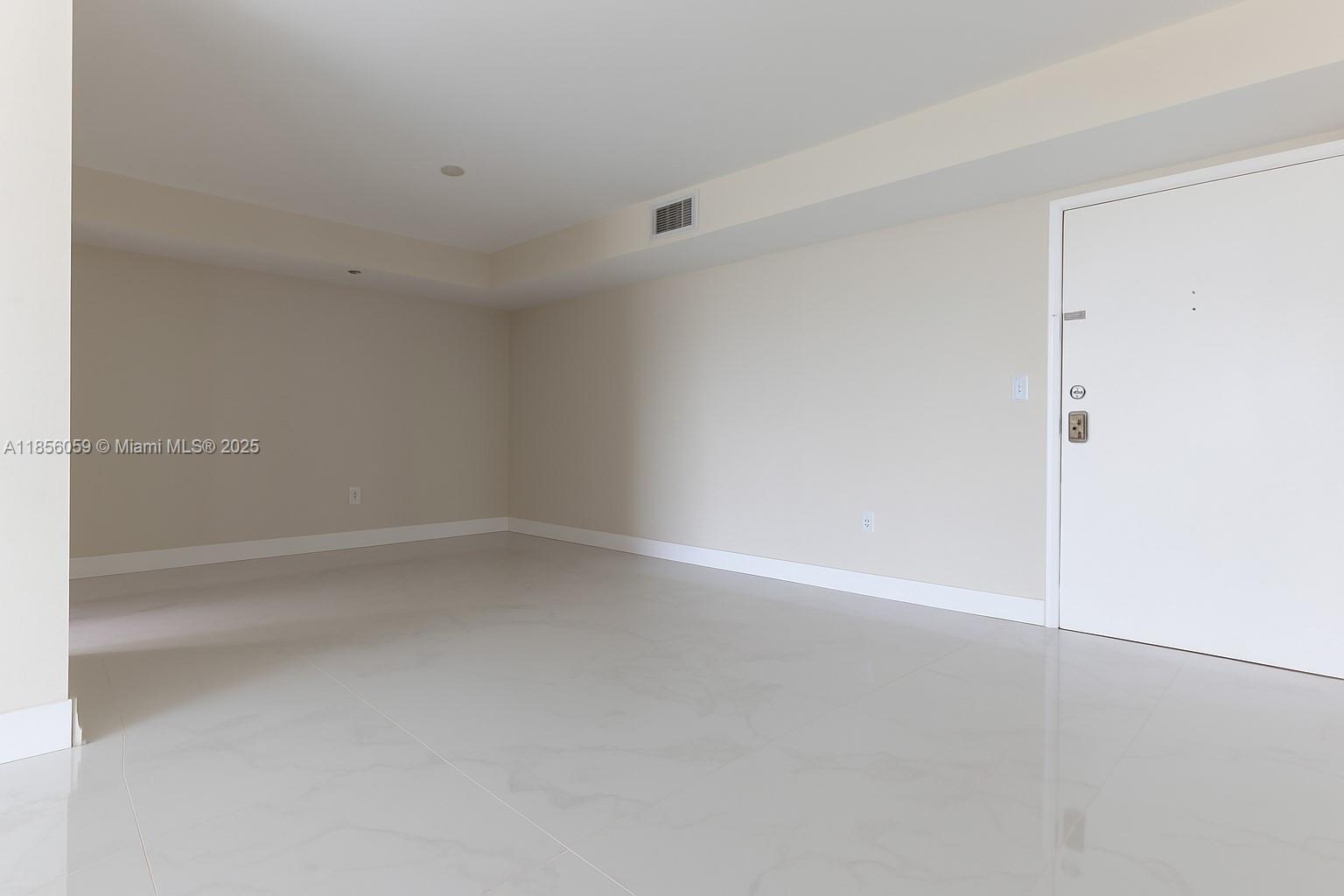 510 2 / 2 1840 sq. ft. $ 2025-08-10 0 foto