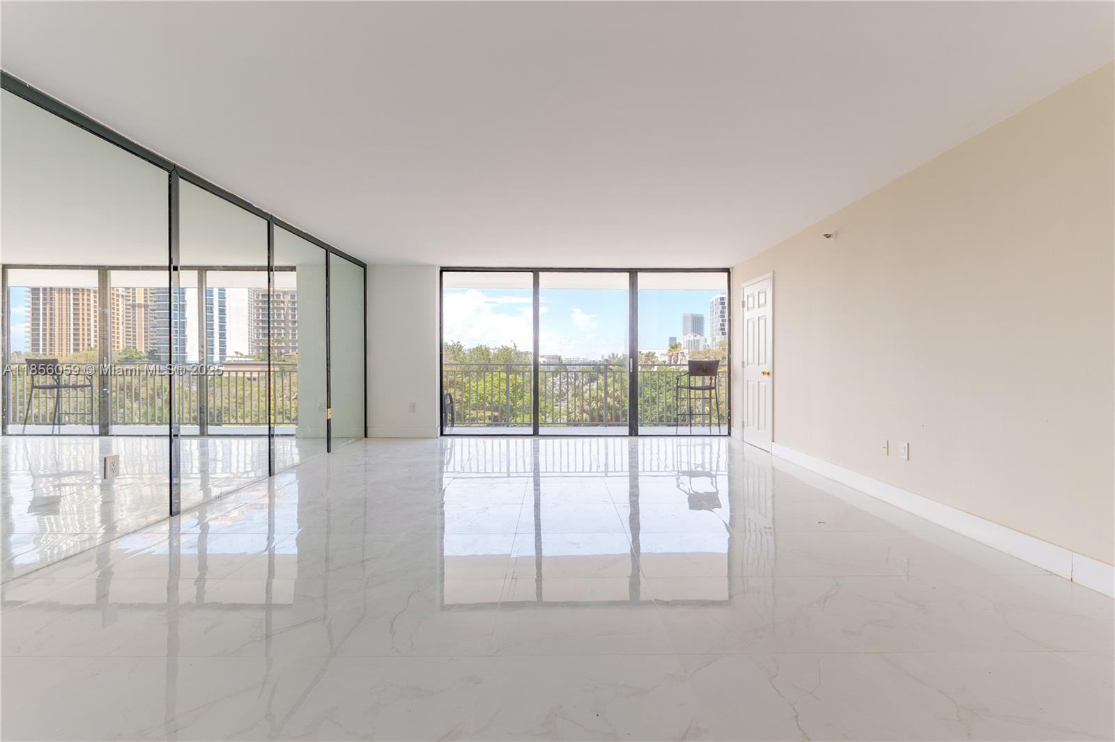 510 2 / 2 1840 sq. ft. $ 2025-08-10 0 foto