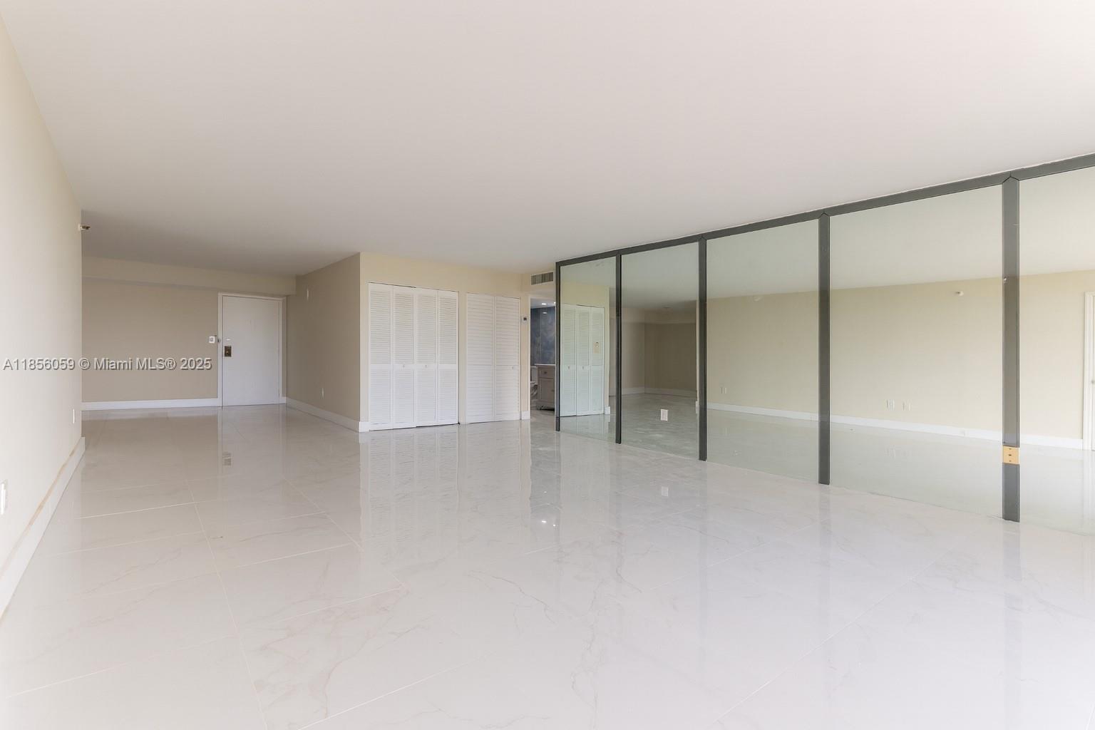 510 2 / 2 1840 sq. ft. $ 2025-08-10 0 foto