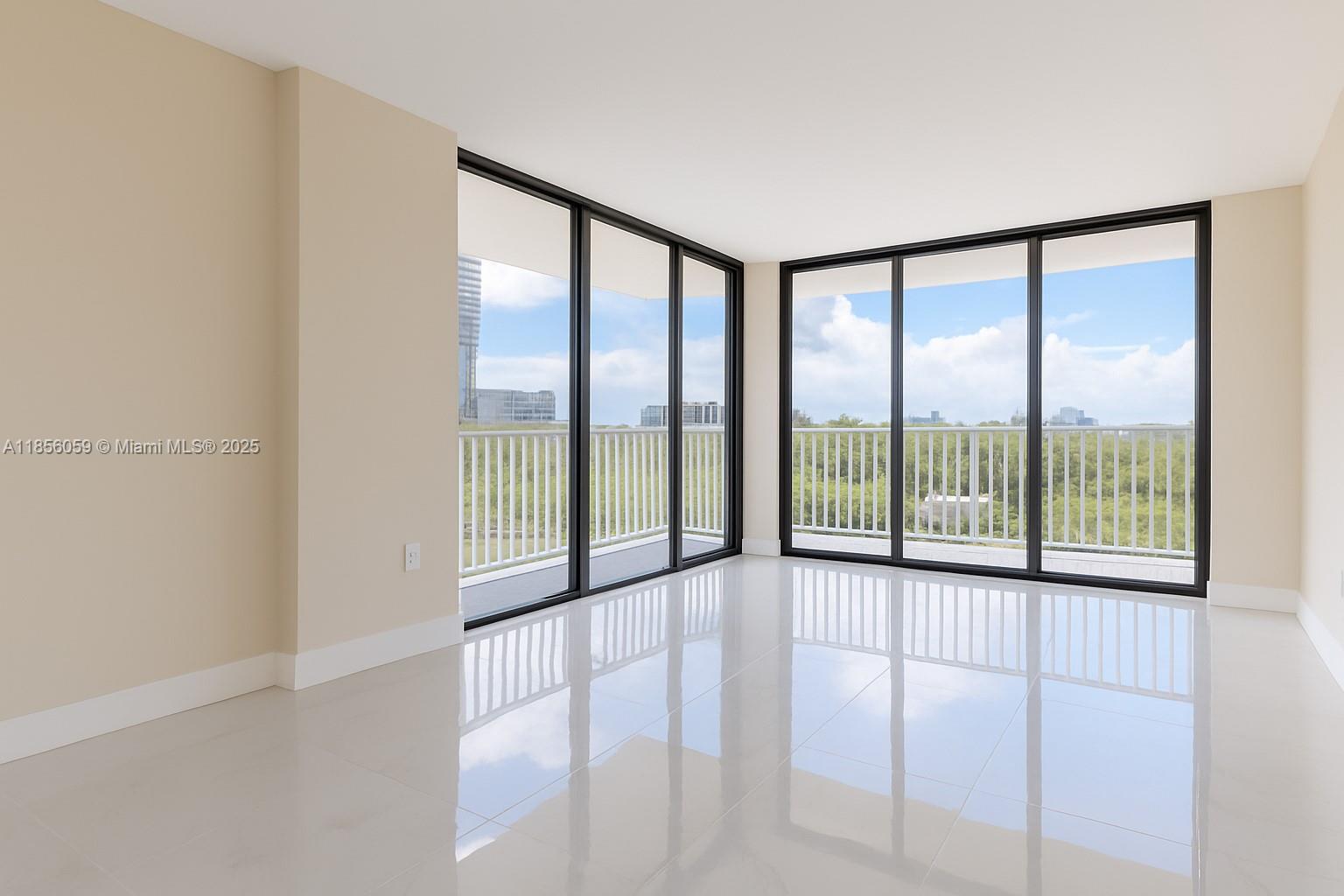 510 2 / 2 1840 sq. ft. $ 2025-08-10 0 foto