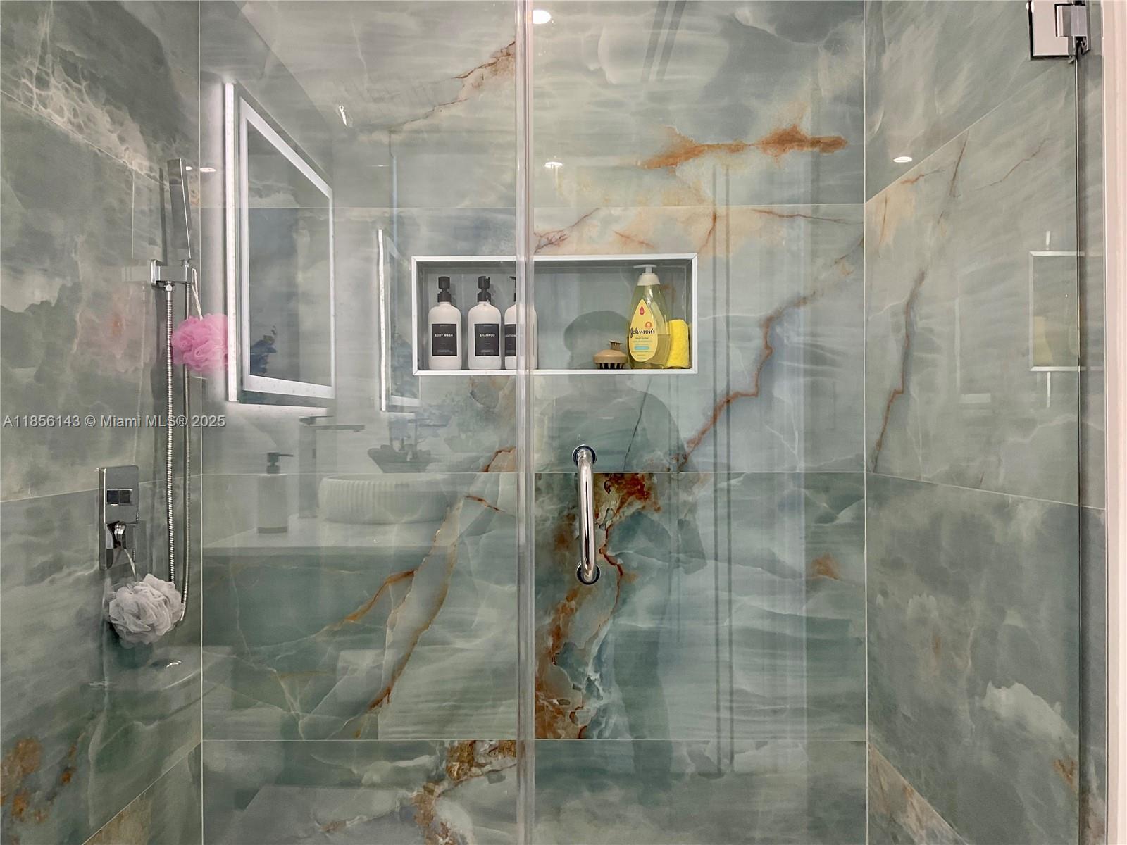 Photo of 3001 Ocean Dr  #1411, Hollywood, Florida, 33019 - 