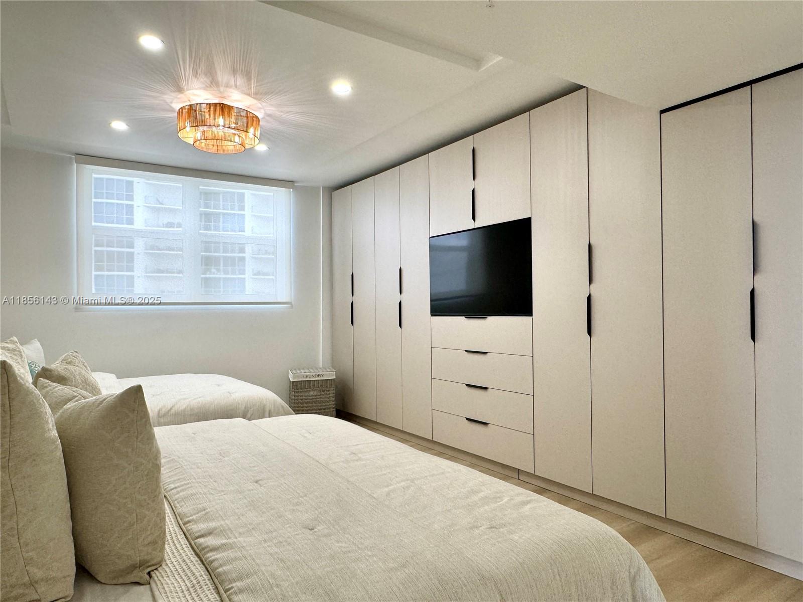 Photo of 3001 Ocean Dr  #1411, Hollywood, Florida, 33019 - 
