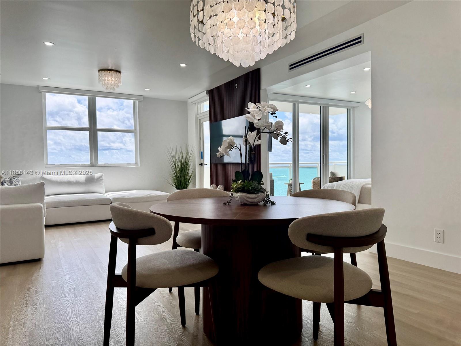Photo of 3001 Ocean Dr #1411, Hollywood, Florida, 33019 -