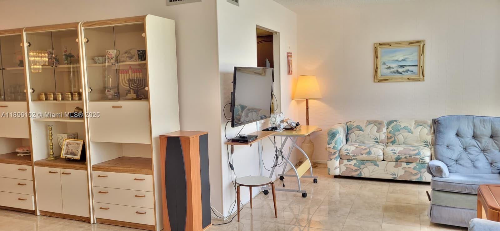 Photo of 501 Three Islands Blvd #112, Hallandale Beach, Florida, 33009 -