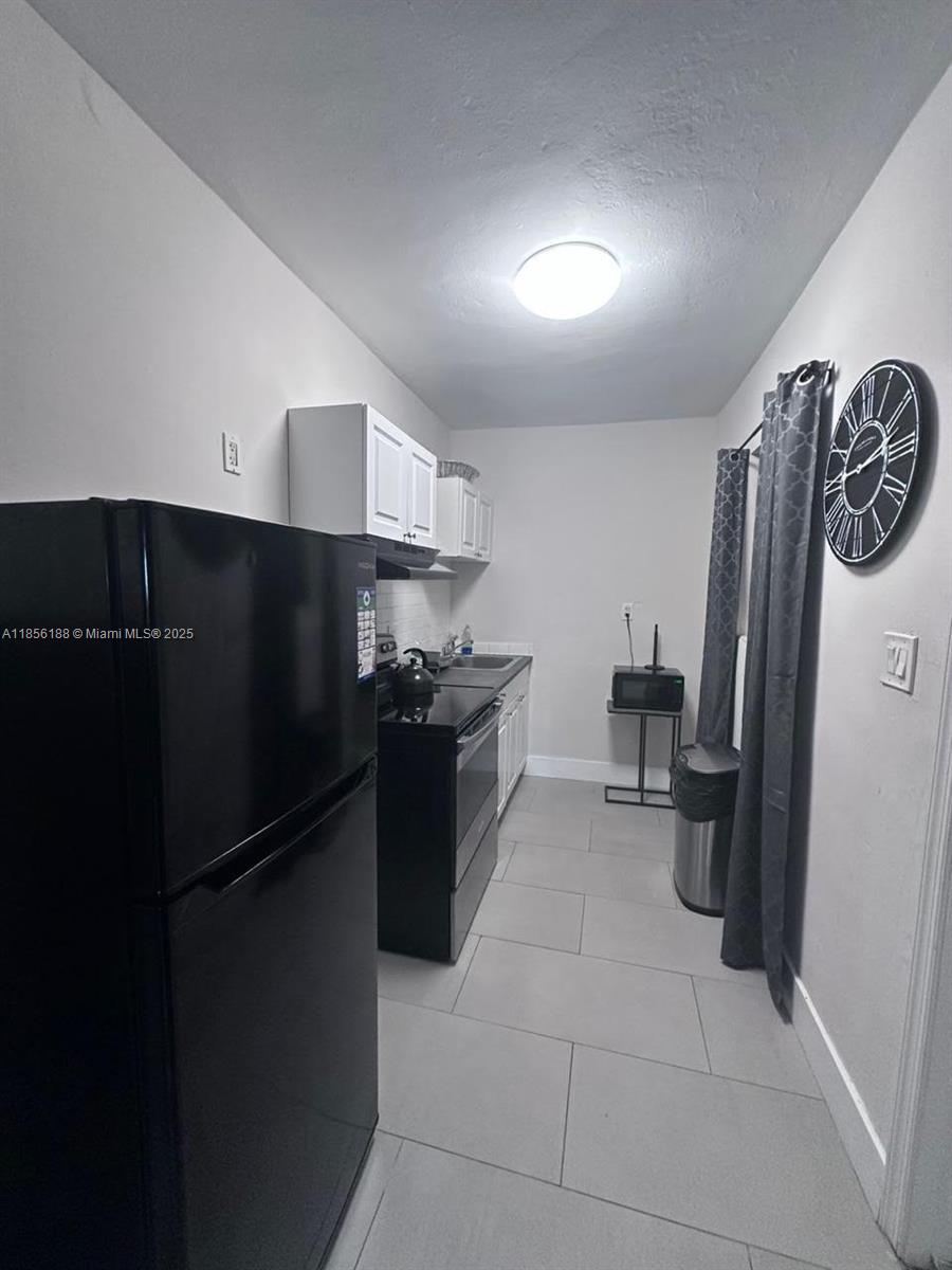   /  931 sq. ft. $ 2025-08-10 0 Photo