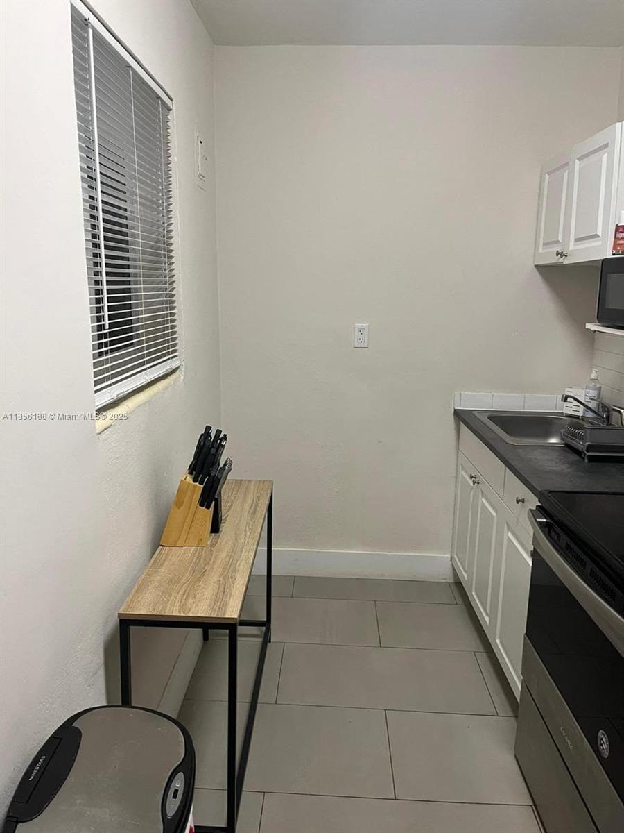   /  931 sq. ft. $ 2025-08-10 0 Photo