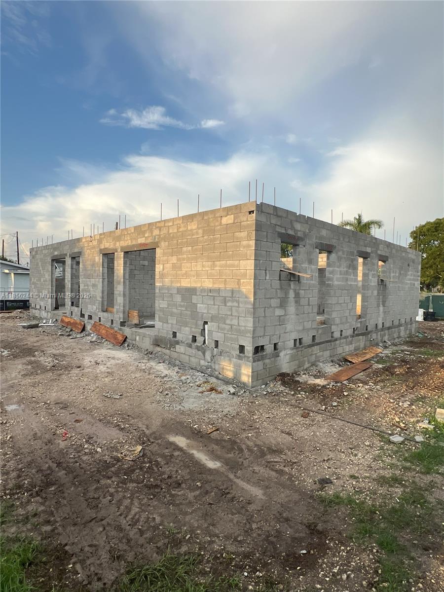 See details / 0 sq. ft. $ 2025-08-11 0 Photo