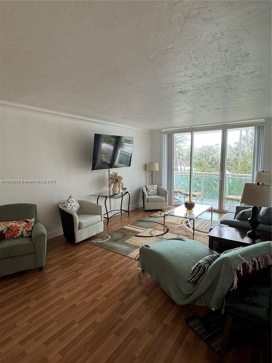 Photo of 3001 Ocean Dr  #225, Hollywood, Florida, 33019 - 