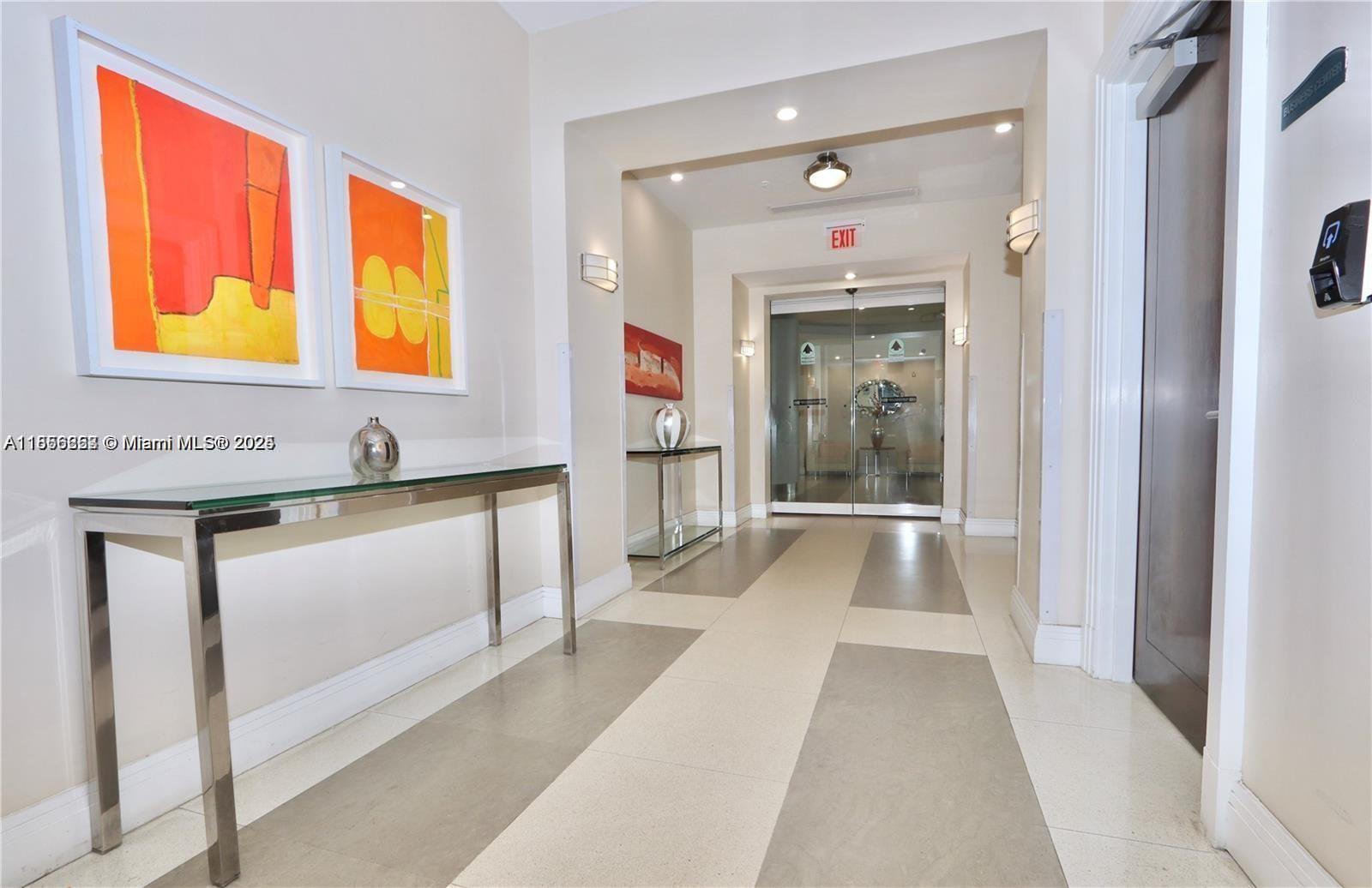 Photo of 3001 Ocean Dr #225, Hollywood, Florida, 33019 -