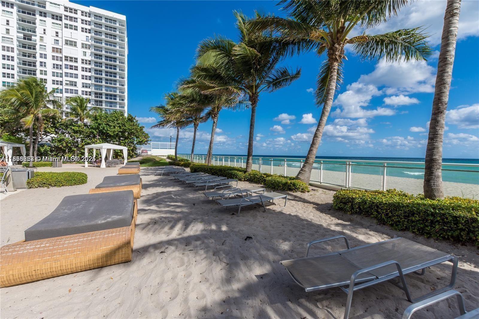 Photo of 3001 Ocean Dr  #225, Hollywood, Florida, 33019 - 