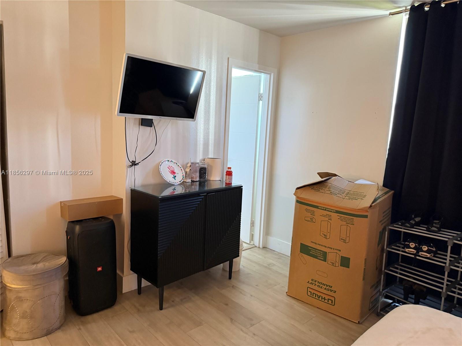 Photo of 16919 Bay Rd  #710, Sunny Isles Beach, Florida, 33160 - 