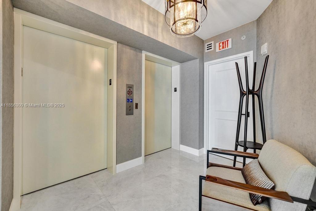 Photo of 3101 Ocean Dr #1704, Hollywood, Florida, 33019 -
