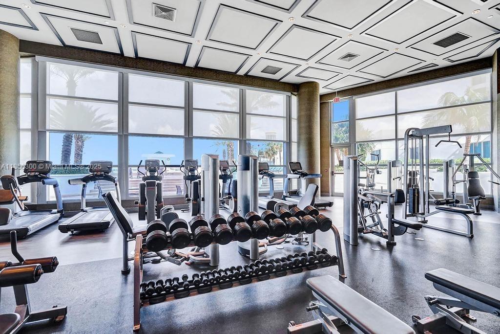 Photo of 3101 Ocean Dr  #1704, Hollywood, Florida, 33019 - 