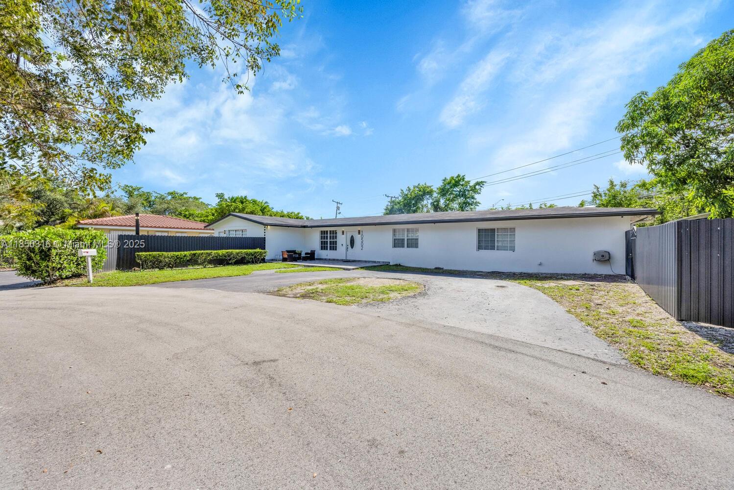   /  2488 sq. ft. $ 2025-08-11 0 Photo