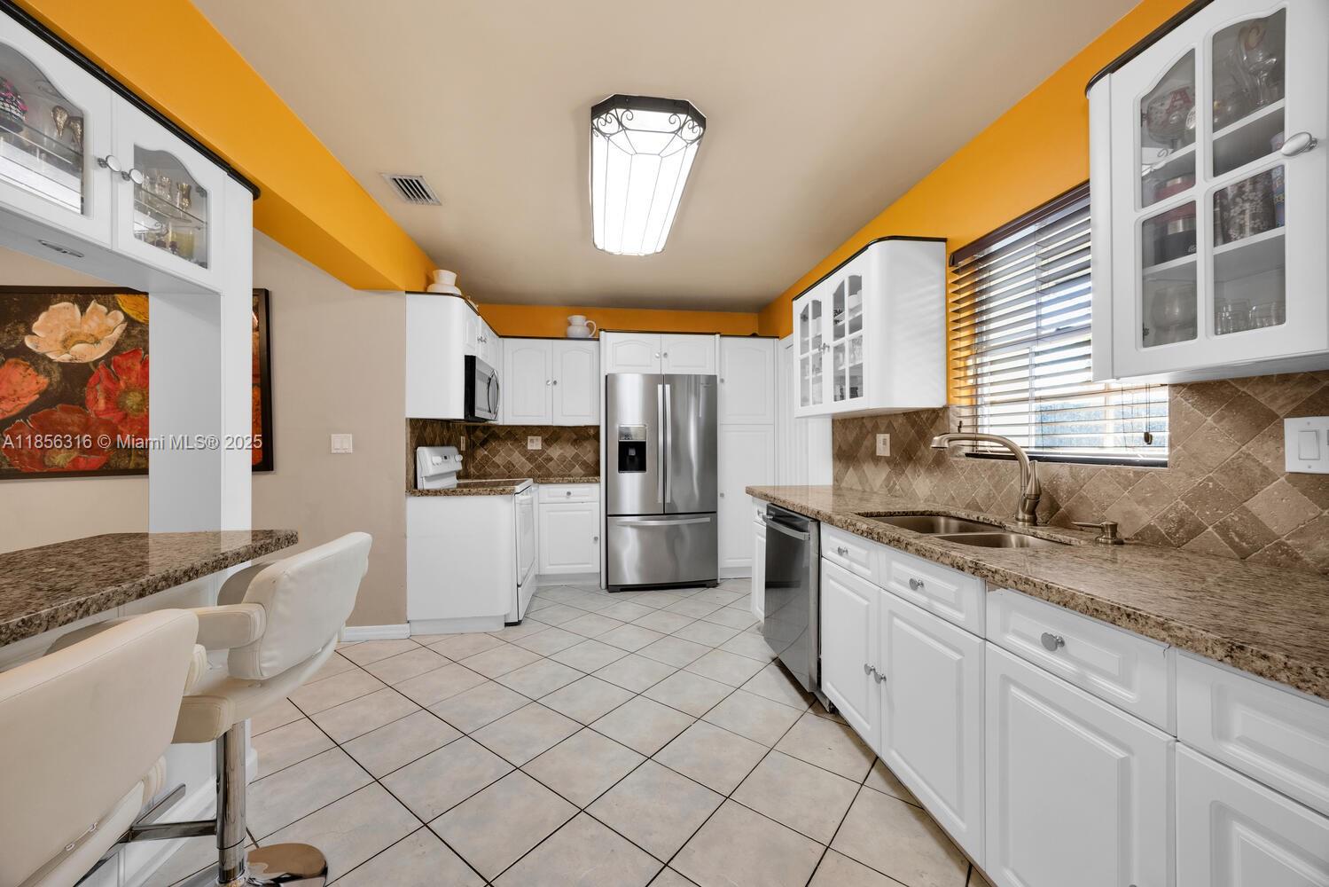   /  2488 sq. ft. $ 2025-08-11 0 Photo