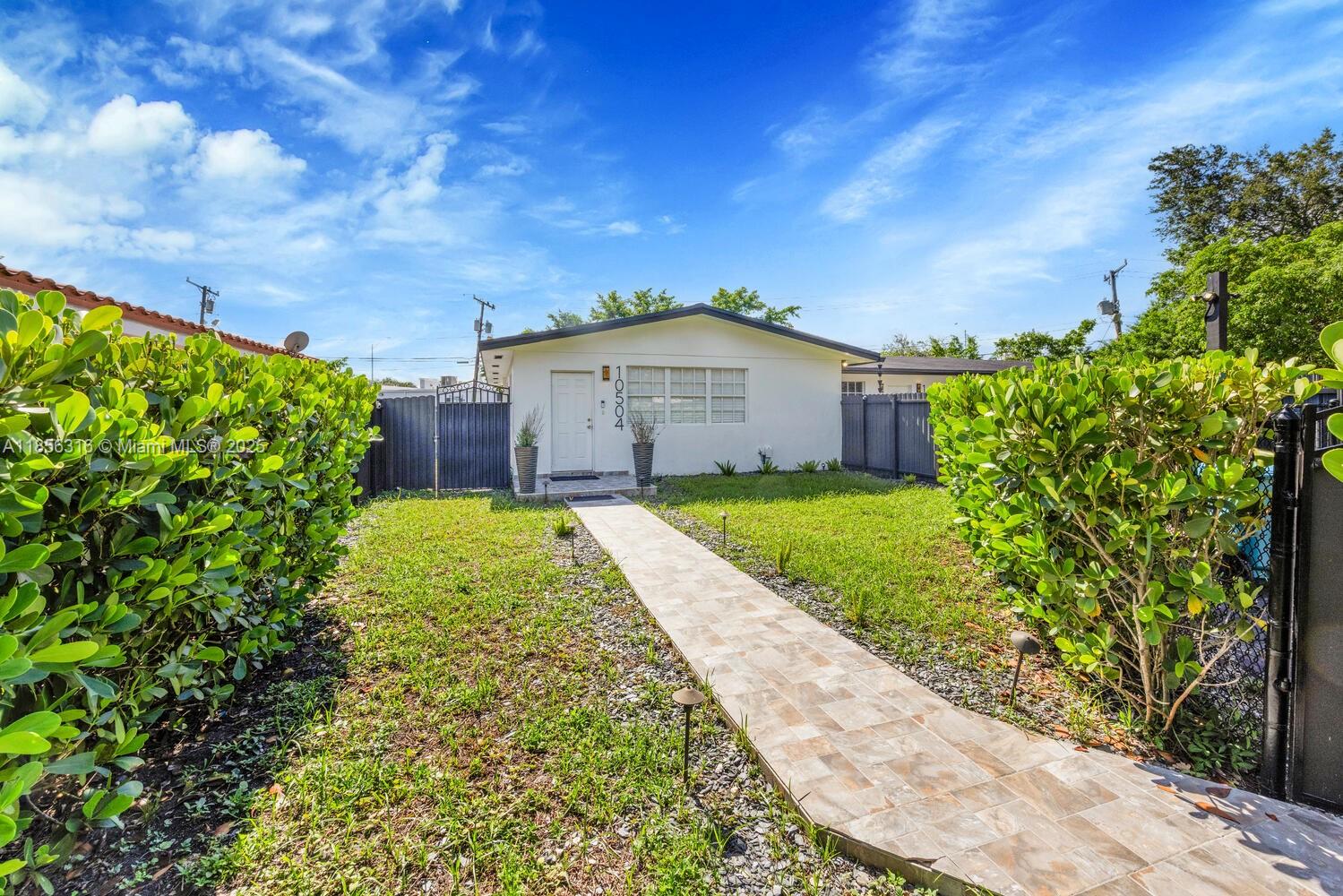   /  2488 sq. ft. $ 2025-08-11 0 Photo