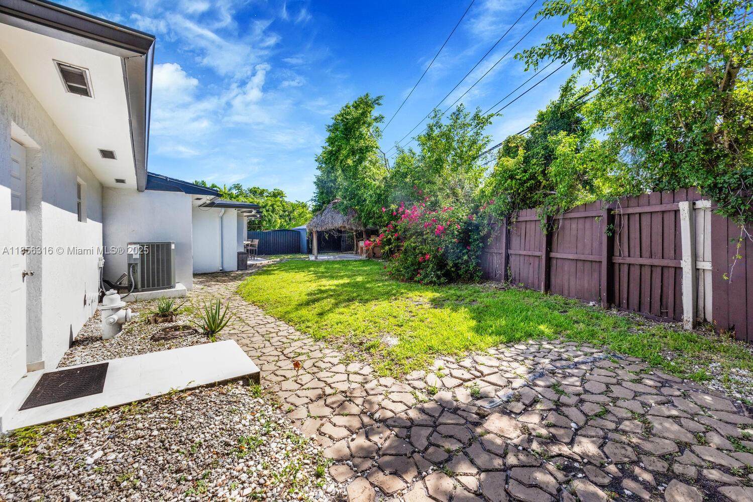   /  2488 sq. ft. $ 2025-08-11 0 Photo