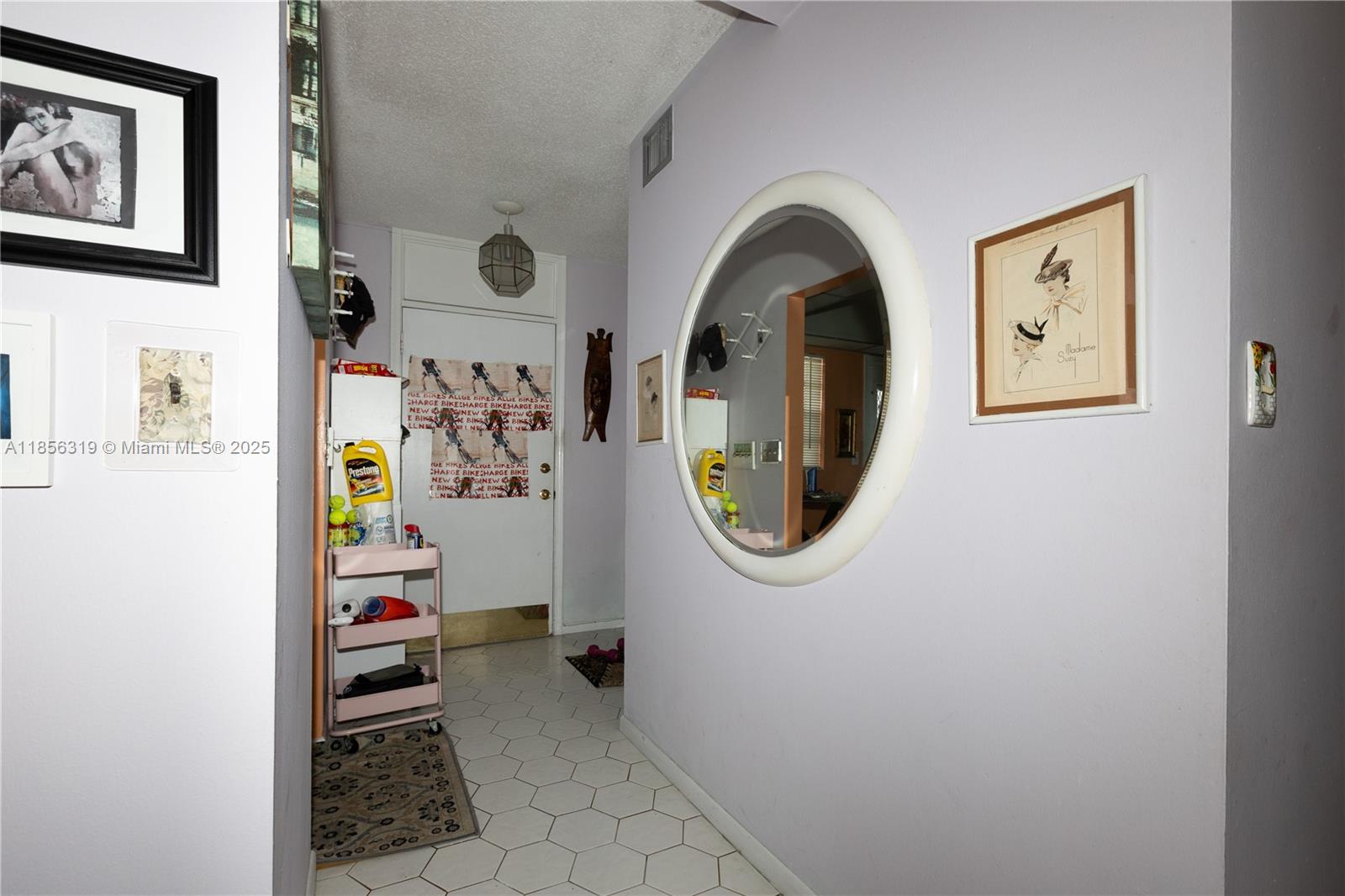 Photo of 619 14th Ave #507, Hallandale Beach, Florida, 33009 -