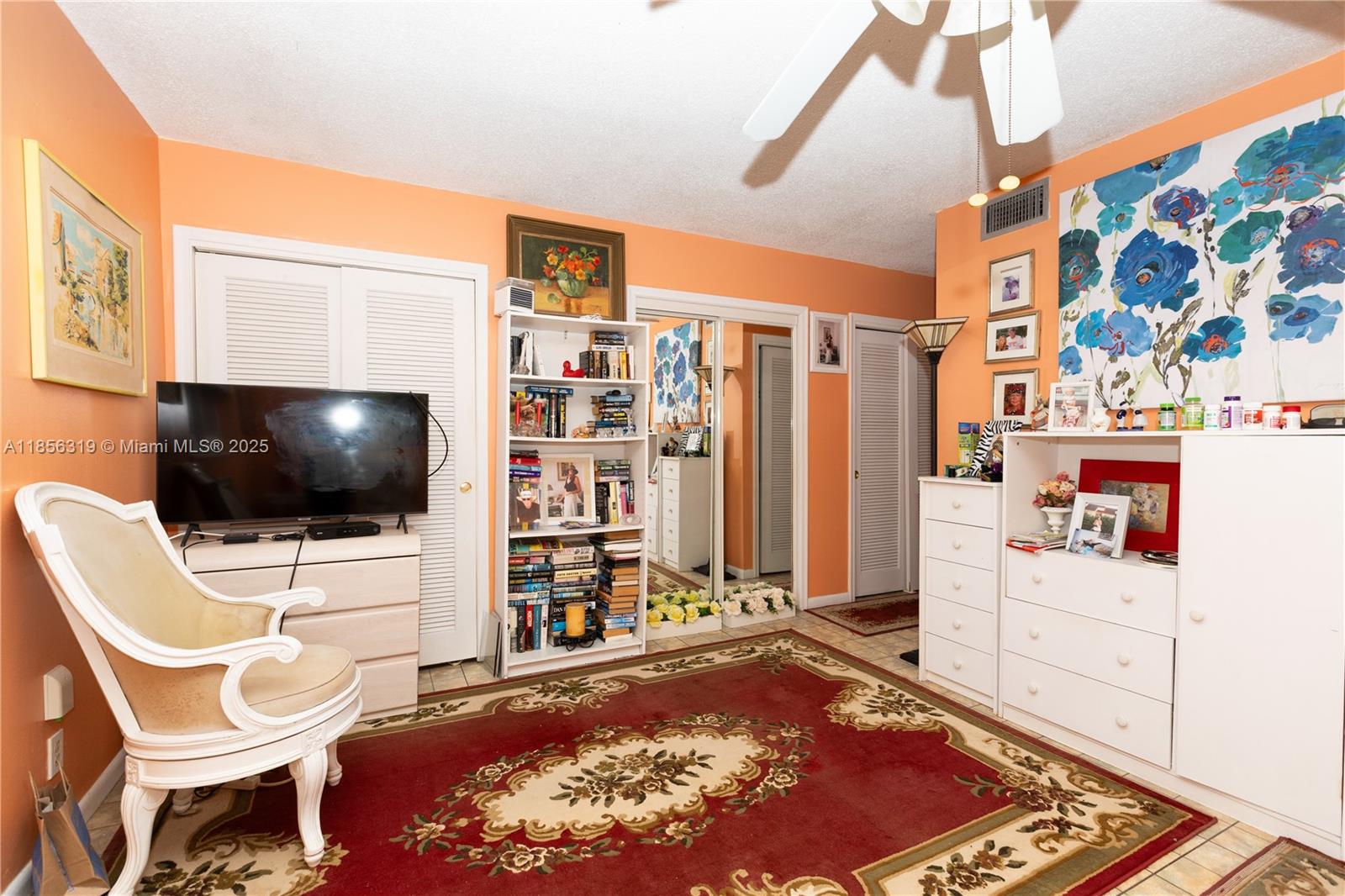 Photo of 619 14th Ave #507, Hallandale Beach, Florida, 33009 -