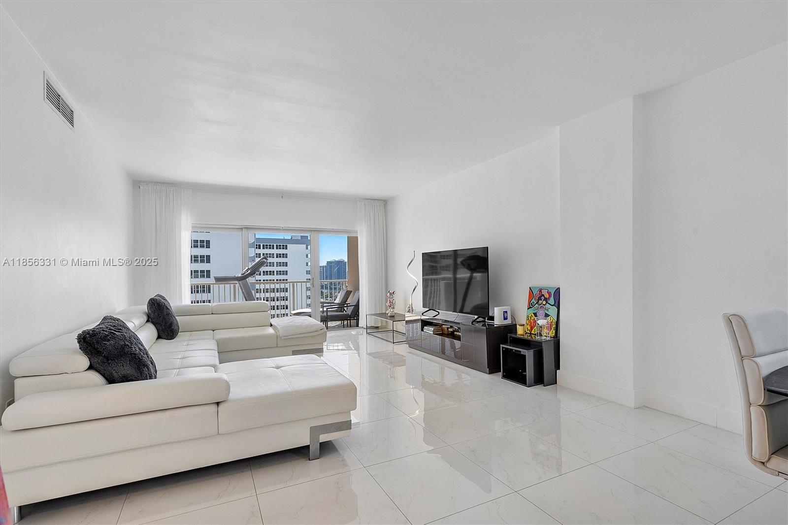 19G 2 / 2 1240 sq. ft. $ 2025-08-11 0 Photo