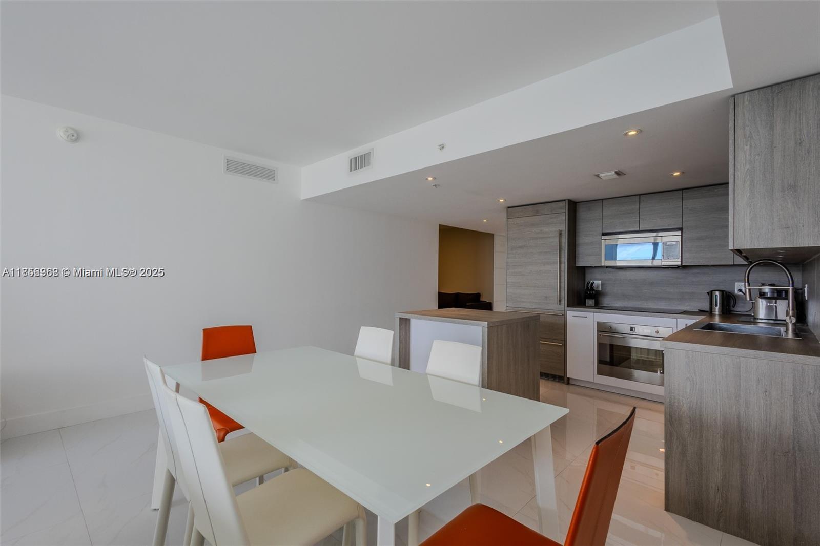 Photo of 400 Sunny Isles Blvd  #602, Sunny Isles Beach, Florida, 33160 - 