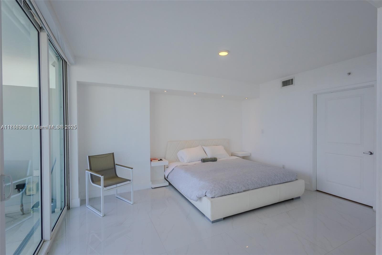 Photo of 400 Sunny Isles Blvd  #602, Sunny Isles Beach, Florida, 33160 - 