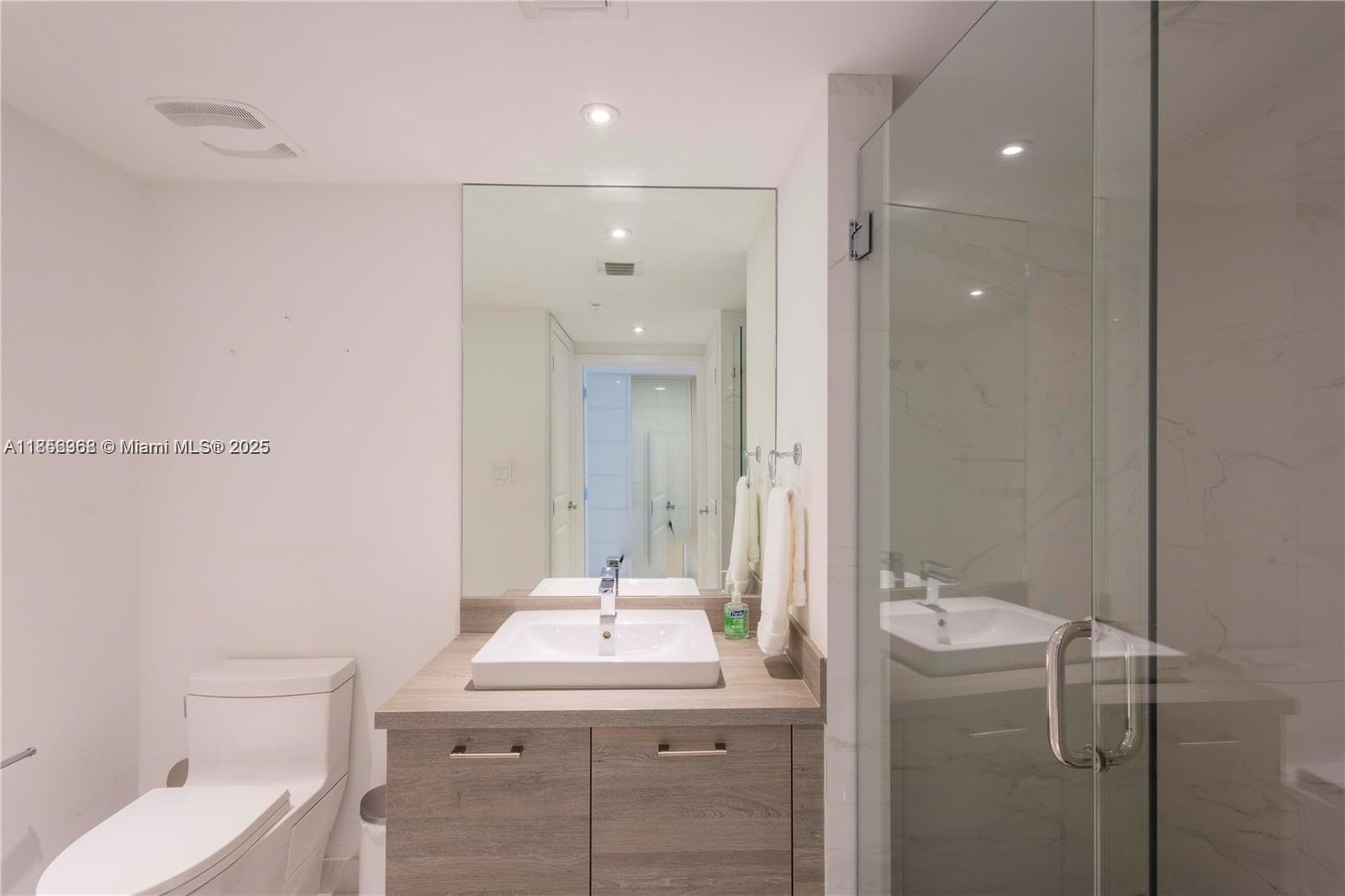 Photo of 400 Sunny Isles Blvd  #602, Sunny Isles Beach, Florida, 33160 - 